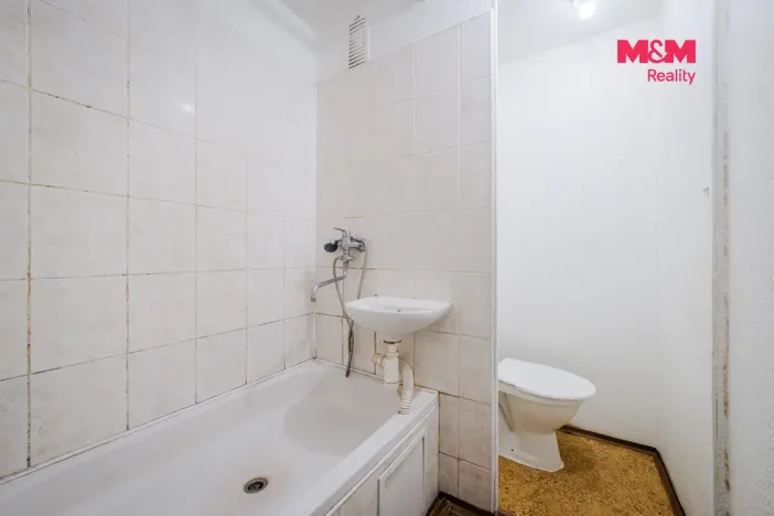 Prodej bytu 1+kk, Poděbrady - Poděbrady II, Dr. Horákové, 37 m2