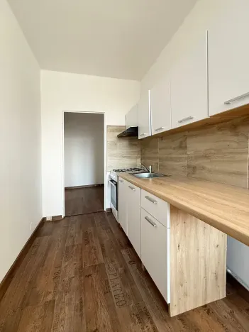Pronájem bytu 2+1, Chomutov, Dřínovská, 62 m2