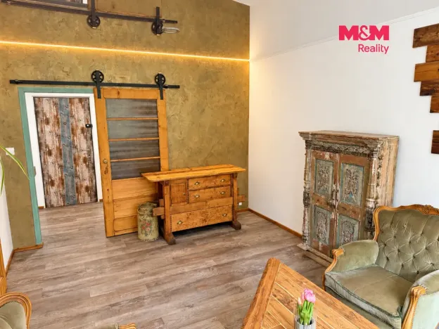 Pronájem bytu 3+1, Karlovy Vary - Rybáře, Mládežnická, 65 m2