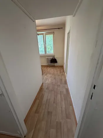 Pronájem bytu 1+1, Karviná, V Aleji, 37 m2