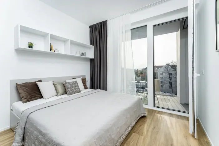 Pronájem bytu 4+kk, Praha - Vysočany, Odkolkova, 155 m2