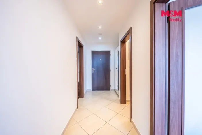 Pronájem bytu 2+kk, Praha - Letňany, Hlučkova, 60 m2