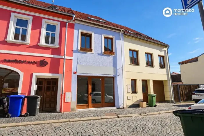 Pronájem obchodního prostoru, Ivančice, Jana Schwarze, 100 m2