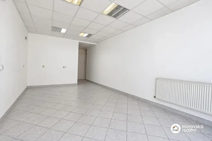 Pronájem obchodního prostoru, Ivančice, Jana Schwarze, 100 m2
