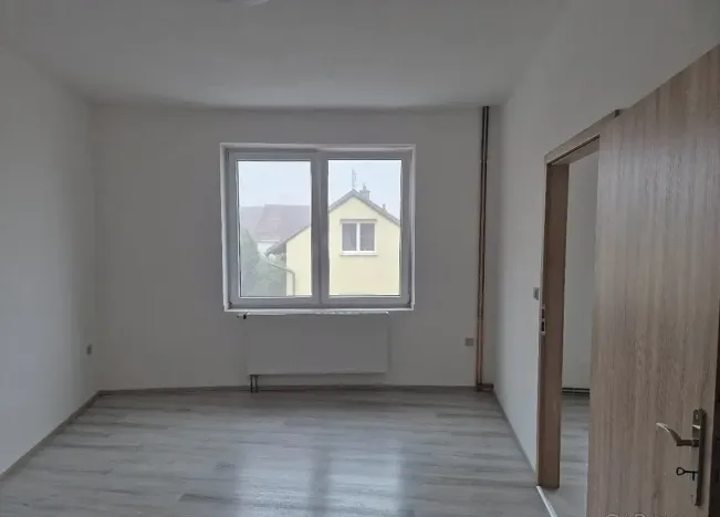 Pronájem bytu 2+1, Staňkov, 28. října, 60 m2