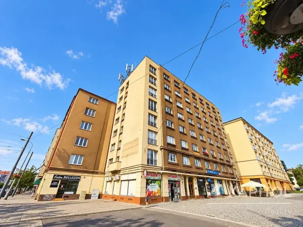 Pronájem bytu 3+1, Praha - Vršovice, Kubánské náměstí, 82 m2