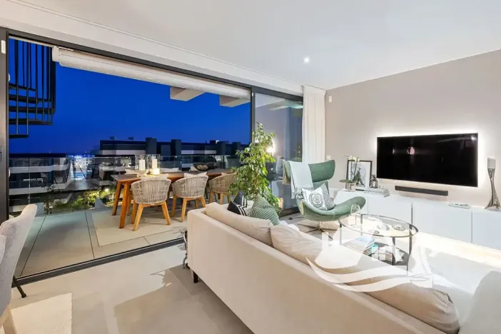 Prodej bytu 4+kk, Estepona, Španělsko, 106 m2
