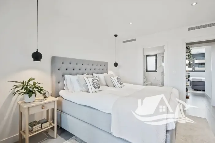 Prodej bytu 4+kk, Estepona, Španělsko, 106 m2