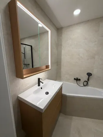 Prodej bytu 3+1, Kladno, Finská, 65 m2