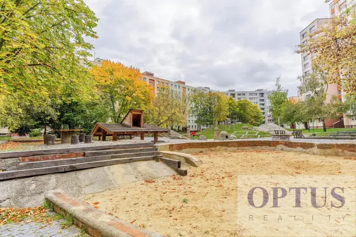 Prodej bytu 3+1, Ostrava, Lechowiczova, 77 m2