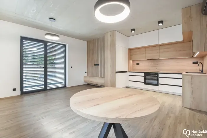 Pronájem bytu 2+kk, Olomouc, Rejskova, 58 m2