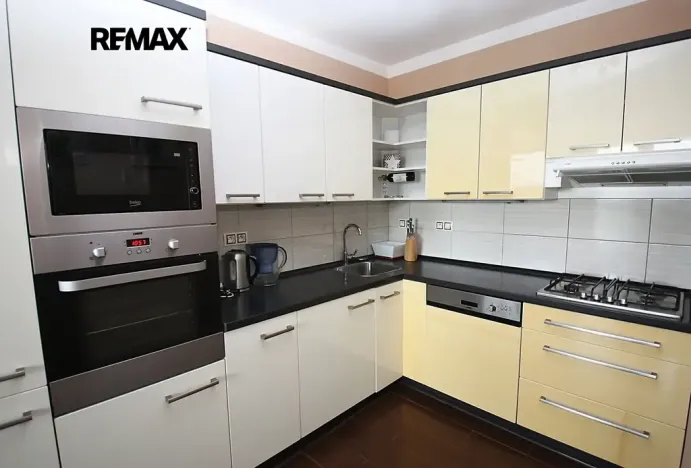 Prodej bytu 2+kk, Kolín, Funkeho, 42 m2