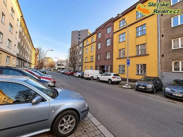 Pronájem bytu 1+1, Ostrava, Korunní, 45 m2