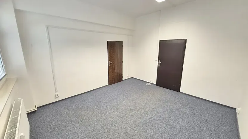 Pronájem kanceláře, Praha - Nusle, V Občanském domově, 17 m2