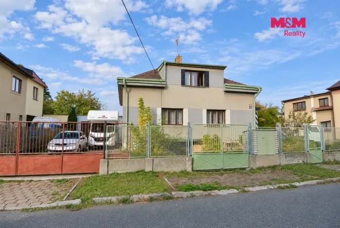 Prodej rodinného domu, Praha - Horní Počernice, Lhotská, 240 m2