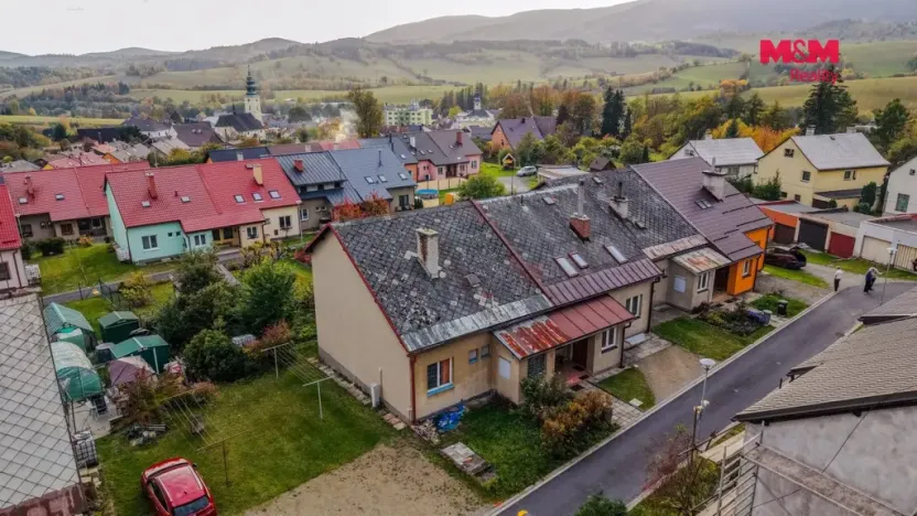 Prodej rodinného domu, Staré Město, sídl. 1. máje, 114 m2