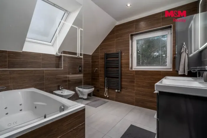 Prodej rodinného domu, Modletice, 236 m2