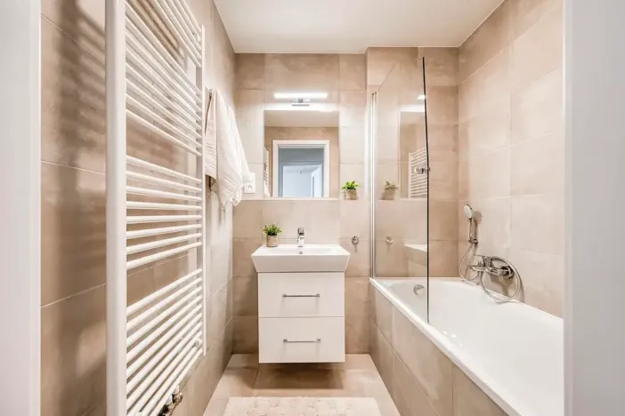 Pronájem bytu 2+kk, Praha - Vysočany, Hindlova, 56 m2