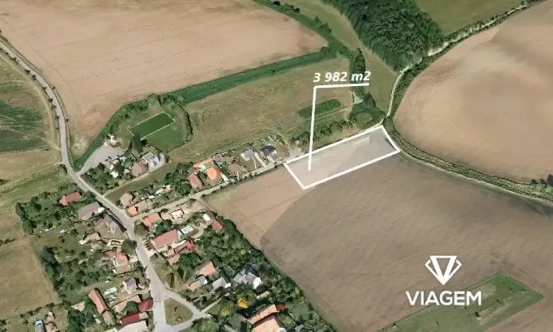 Prodej podílu pole, Jeníkovice, 995 m2
