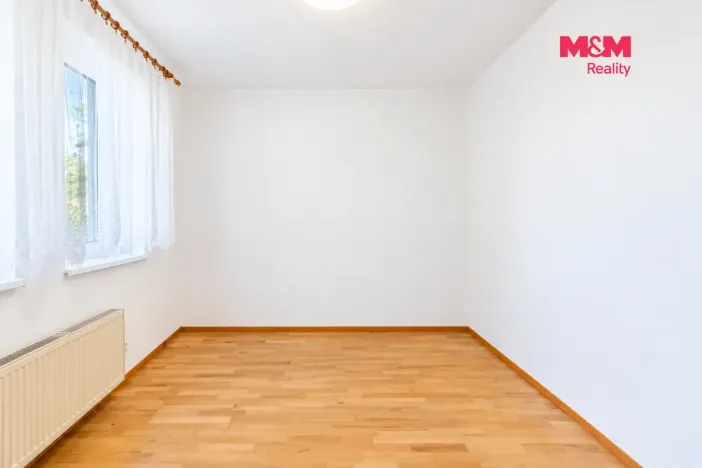 Pronájem bytu 3+1, Praha - Břevnov, Za oborou, 73 m2