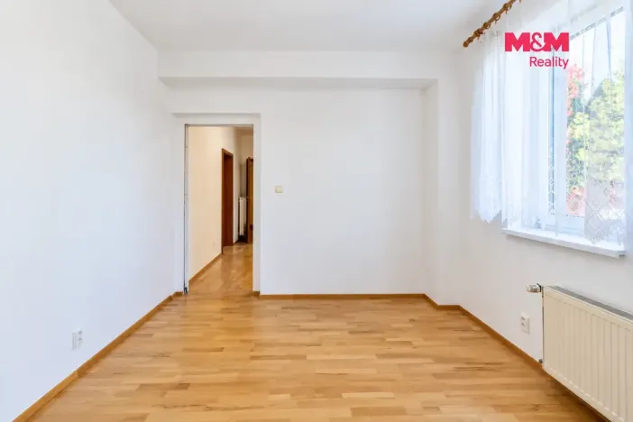 Pronájem bytu 3+1, Praha - Břevnov, Za oborou, 73 m2