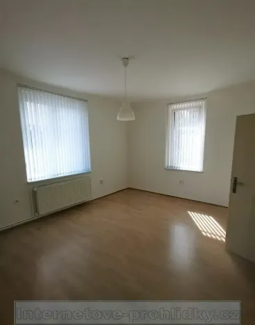 Pronájem rodinného domu, Praha - Libuš, 210 m2
