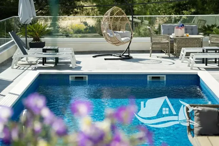 Prodej vily, Podstrana, Chorvatsko, 220 m2