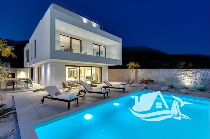 Prodej vily, Podstrana, Chorvatsko, 285 m2