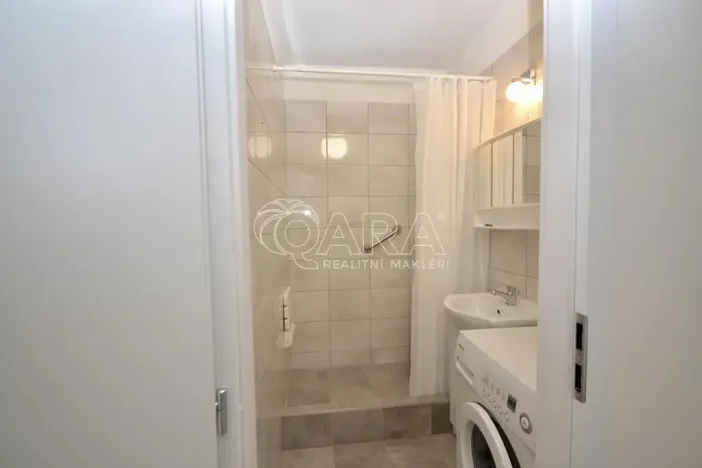 Prodej bytu 2+kk, Praha - Chodov, Podjavorinské, 43 m2