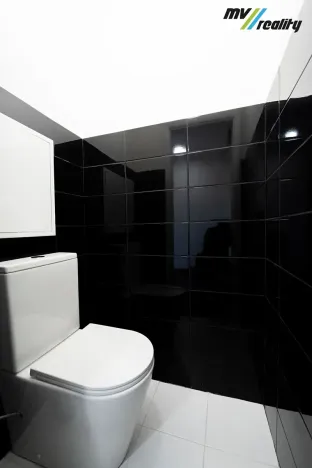 Prodej bytu 1+1, Milovice, Armádní, 33 m2