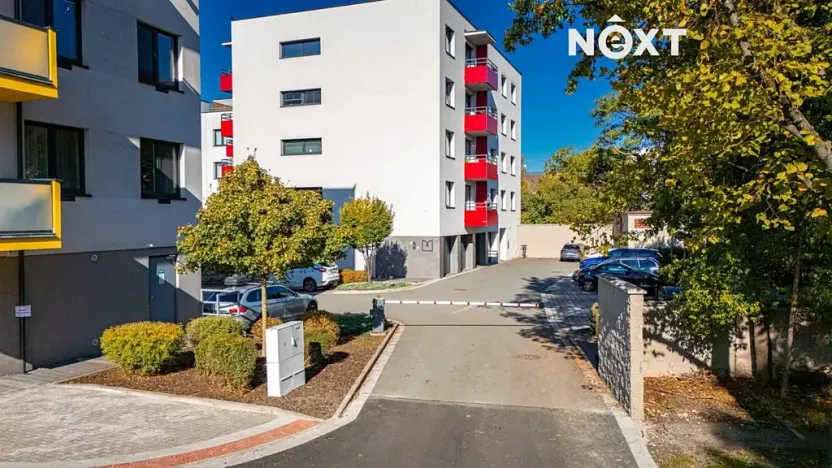 Pronájem bytu 2+kk, Pardubice, Bratranců Veverkových, 46 m2