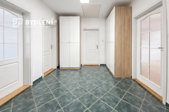 Pronájem bytu 4+1, Teplice, Potěminova, 160 m2
