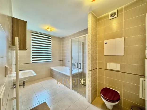 Pronájem bytu 2+kk, Teplice, Albrechtova, 61 m2