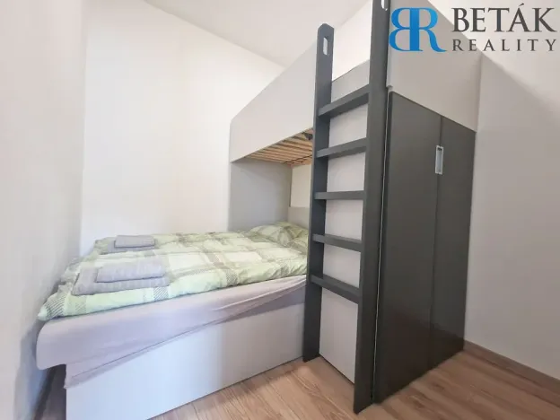 Prodej bytu 2+kk, Mikulov, Purkyňova, 30 m2