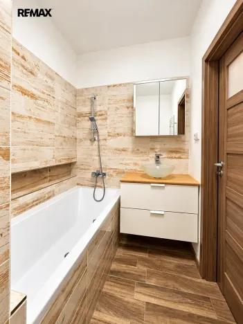 Prodej bytu 2+kk, Šumperk, Wolkerova, 52 m2