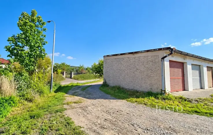 Pronájem garáže, Písek, Vrcovická, 18 m2