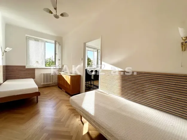 Pronájem bytu 3+1, Praha - Vinohrady, Pod Rapidem, 57 m2