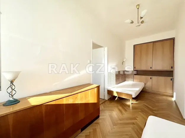 Pronájem bytu 3+1, Praha - Vinohrady, Pod Rapidem, 57 m2