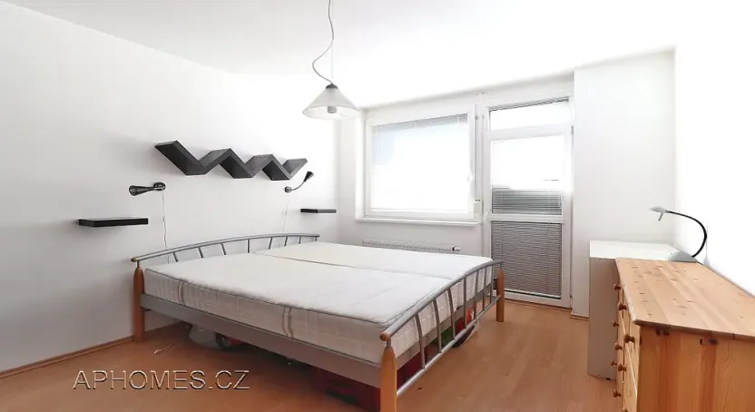 Pronájem bytu 3+kk, Praha - Řepy, Skuteckého, 75 m2