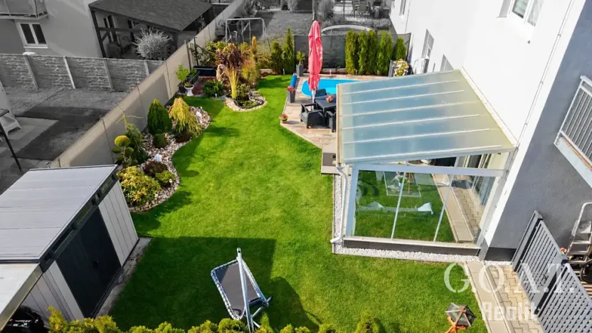 Prodej bytu 3+kk, Vochov, 68 m2
