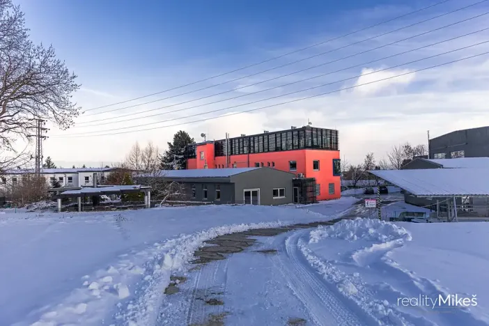 Prodej výrobních prostor, Liberec, Malodoubská, 3613 m2