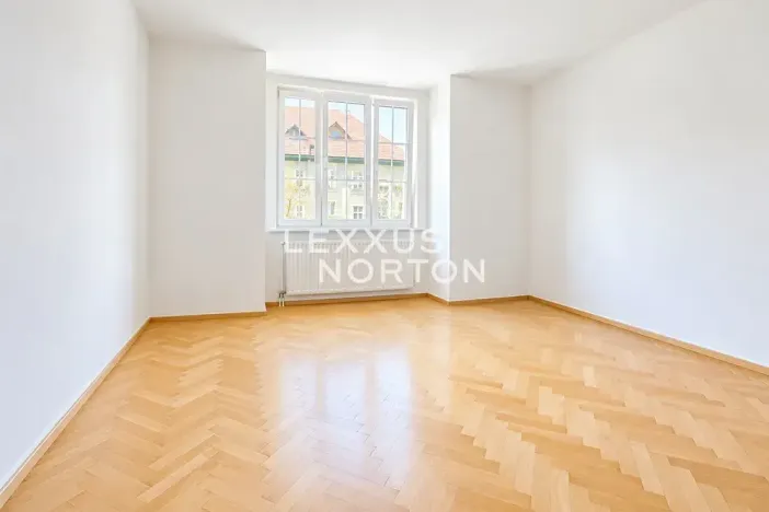 Pronájem rodinného domu, Praha - Střešovice, Západní, 200 m2