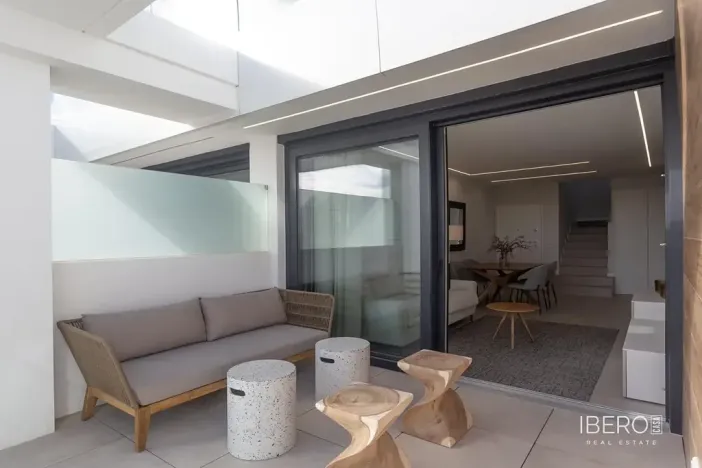 Prodej bytu 4+kk, Denia, Španělsko, 87 m2