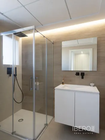 Prodej bytu 4+kk, Denia, Španělsko, 87 m2