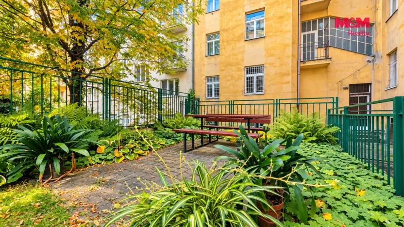 Prodej bytu 2+kk, Praha - Bubeneč, Jugoslávských partyzánů, 48 m2