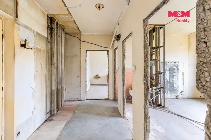 Prodej bytu 2+1, Praha - Malešice, Počernická, 51 m2