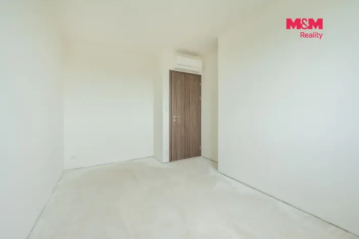Prodej bytu 2+kk, Praha, Prosecká, 39 m2