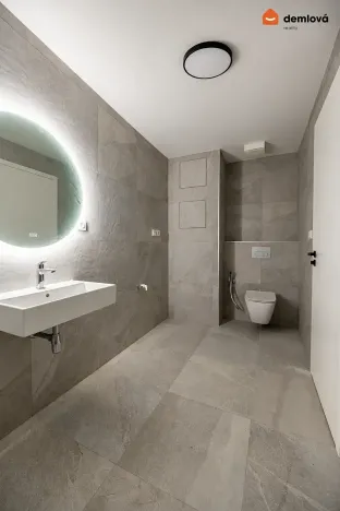 Pronájem bytu 2+kk, Ostrava, Na Burni, 47 m2