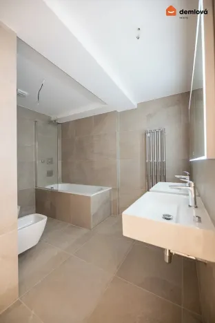 Pronájem bytu 3+kk, Ostrava, Na Burni, 79 m2