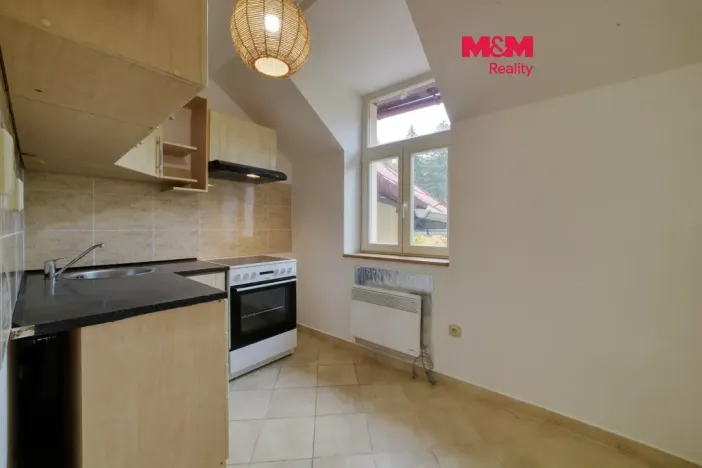 Pronájem bytu 2+1, Mariánské Lázně - Úšovice, Anglická, 50 m2